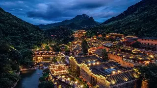 逐鹿中原私服版本深度解析：带你玩转经典与创新！ 海报